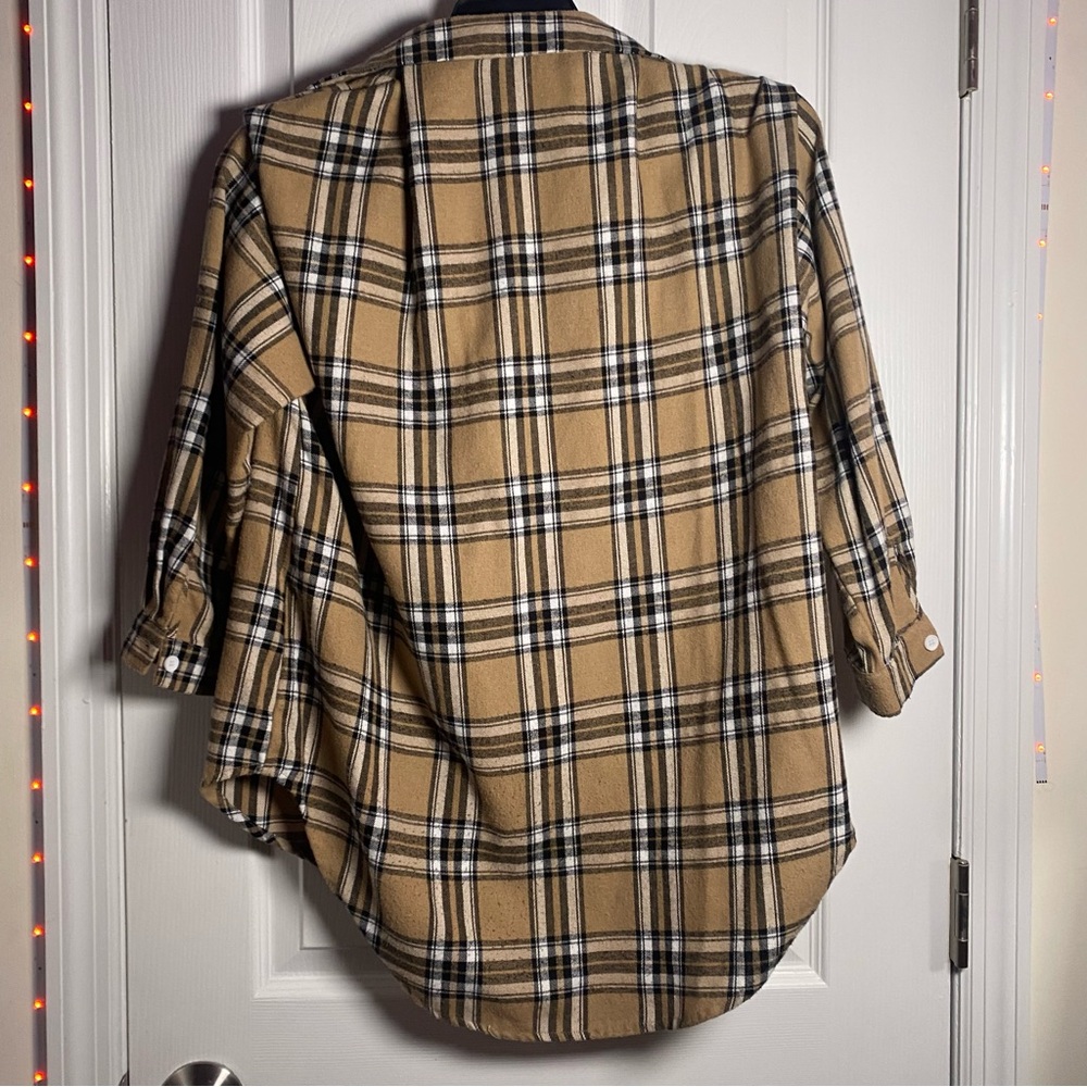Golden black and white button-down long sleeve